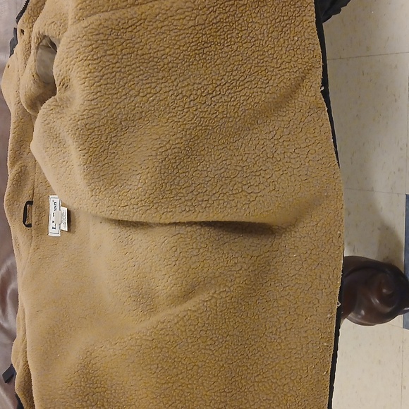 L.L. Bean Women's Navy Jacket - Picture 8 of 8